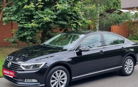 Volkswagen Passat B8 рестайлинг, 2019 год, 2 210 000 рублей, 9 фотография