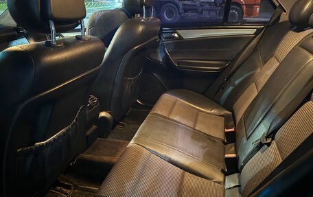 Mercedes-Benz C-Класс, 2004 год, 470 000 рублей, 7 фотография
