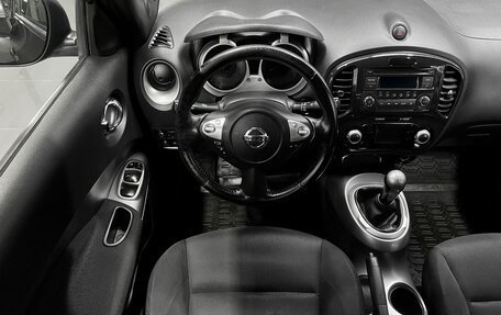 Nissan Juke II, 2011 год, 995 000 рублей, 11 фотография