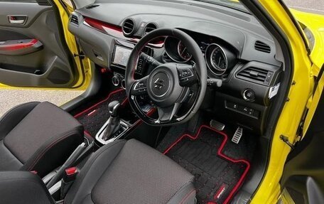 Suzuki Swift V, 2022 год, 1 450 000 рублей, 28 фотография