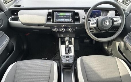 Honda Fit, 2023 год, 864 000 рублей, 10 фотография