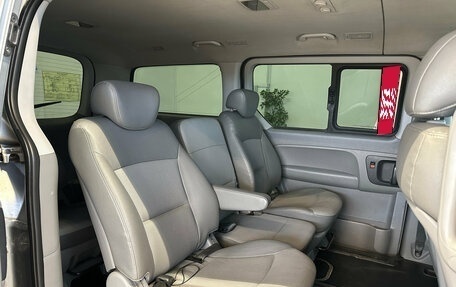 Hyundai Grand Starex Grand Starex I рестайлинг 2, 2011 год, 1 645 000 рублей, 10 фотография