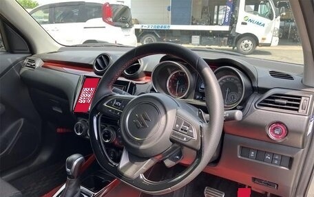 Suzuki Swift V, 2022 год, 1 360 000 рублей, 9 фотография