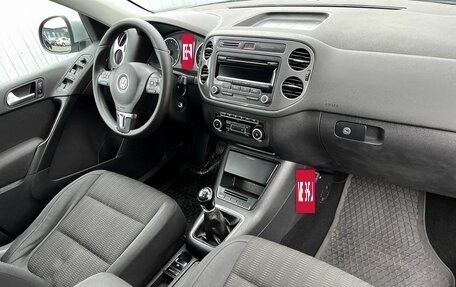 Volkswagen Tiguan I, 2011 год, 825 000 рублей, 10 фотография