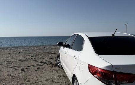 KIA Rio III рестайлинг, 2015 год, 890 000 рублей, 8 фотография
