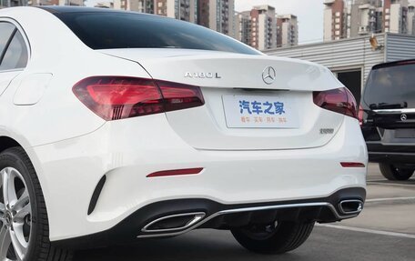 Mercedes-Benz A-Класс, 2023 год, 2 100 000 рублей, 7 фотография
