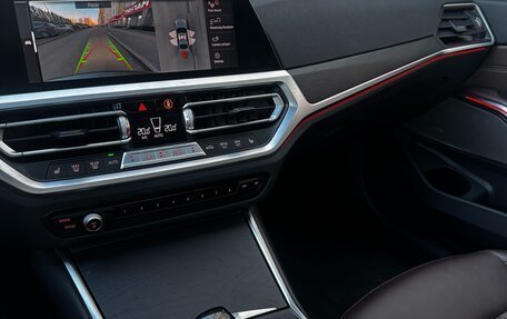 BMW 3 серия, 2020 год, 3 980 000 рублей, 12 фотография