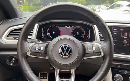 Volkswagen T-Roc I, 2022 год, 1 390 000 рублей, 8 фотография