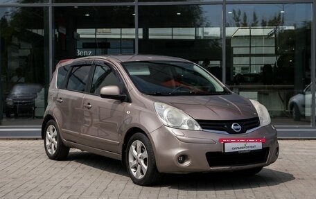 Nissan Note II рестайлинг, 2010 год, 700 000 рублей, 5 фотография