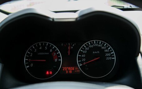 Nissan Note II рестайлинг, 2010 год, 700 000 рублей, 20 фотография