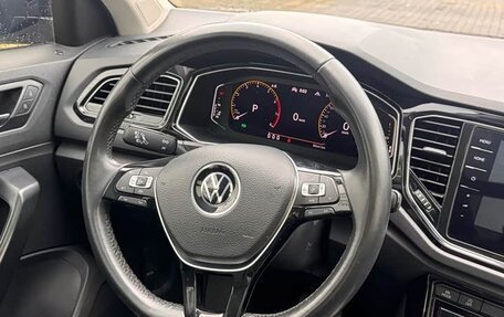 Volkswagen T-Roc I, 2022 год, 1 420 000 рублей, 8 фотография