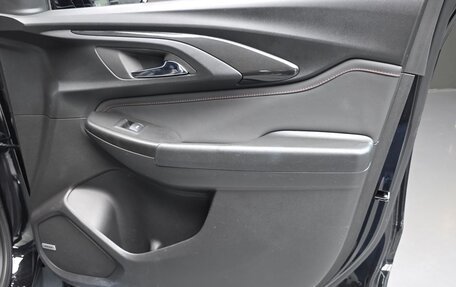 Chevrolet TrailBlazer, 2023 год, 1 460 000 рублей, 21 фотография