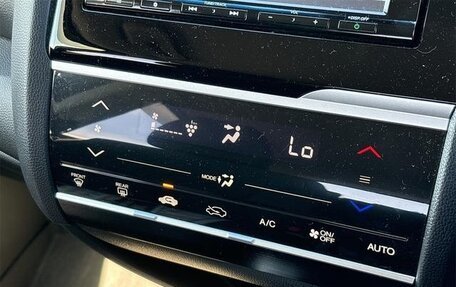 Honda Fit III, 2019 год, 884 000 рублей, 18 фотография
