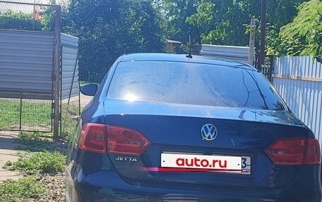 Volkswagen Jetta VI, 2011 год, 600 000 рублей, 3 фотография