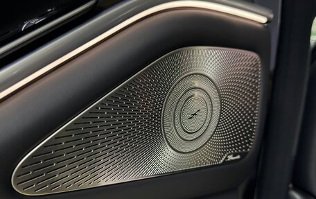 Mercedes-Benz S-Класс, 2023 год, 85 000 000 рублей, 34 фотография