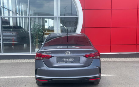 Hyundai Solaris II рестайлинг, 2022 год, 1 580 000 рублей, 5 фотография