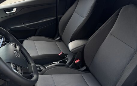 Hyundai Solaris II рестайлинг, 2021 год, 1 699 000 рублей, 9 фотография