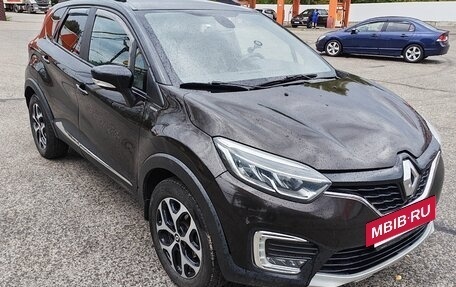 Renault Kaptur I рестайлинг, 2018 год, 959 000 рублей, 3 фотография