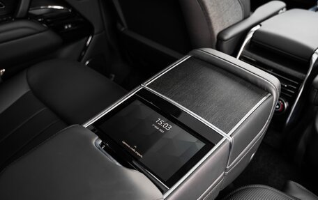 Land Rover Range Rover IV рестайлинг, 2023 год, 22 100 000 рублей, 10 фотография