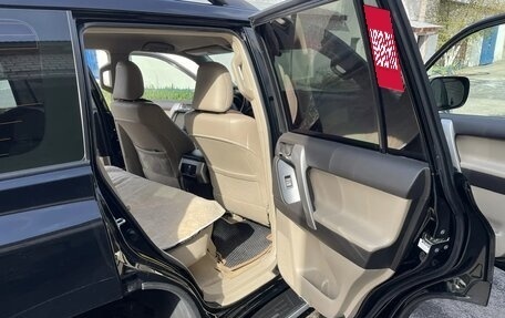 Toyota Land Cruiser Prado 150 рестайлинг 2, 2012 год, 4 150 000 рублей, 7 фотография