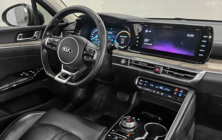 KIA K5, 2020 год, 2 200 000 рублей, 15 фотография