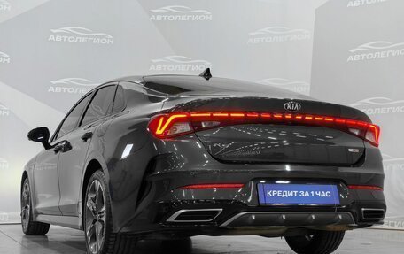 KIA K5, 2020 год, 2 200 000 рублей, 27 фотография