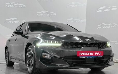 KIA K5, 2020 год, 2 200 000 рублей, 28 фотография