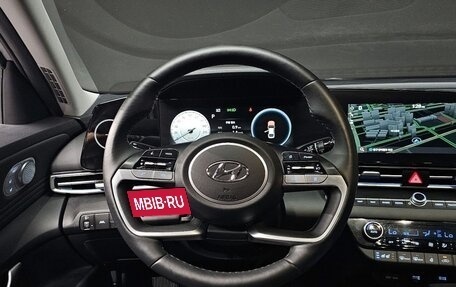 Hyundai Avante, 2022 год, 1 370 000 рублей, 10 фотография