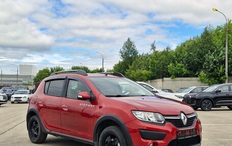 Renault Sandero II рестайлинг, 2017 год, 1 099 000 рублей, 2 фотография