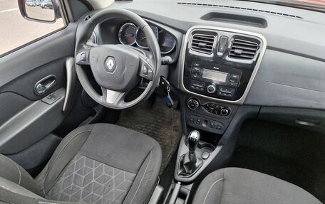Renault Sandero II рестайлинг, 2017 год, 1 099 000 рублей, 12 фотография