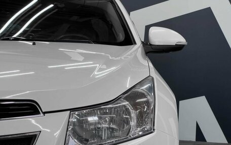 Chevrolet Cruze II, 2013 год, 999 900 рублей, 13 фотография