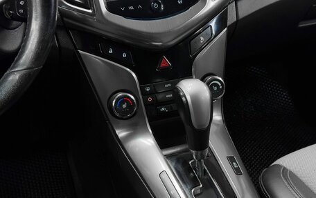 Chevrolet Cruze II, 2013 год, 999 900 рублей, 12 фотография