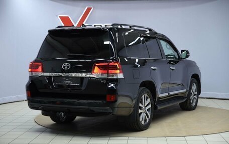 Toyota Land Cruiser 200, 2016 год, 6 750 000 рублей, 5 фотография