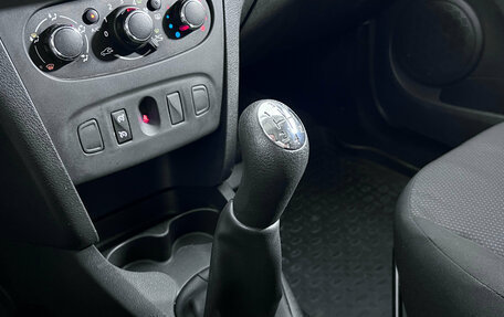 Renault Sandero II рестайлинг, 2018 год, 960 000 рублей, 17 фотография
