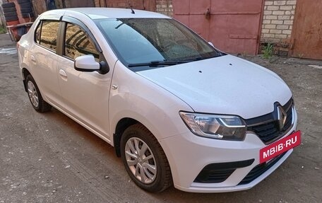 Renault Logan II, 2020 год, 750 000 рублей, 3 фотография