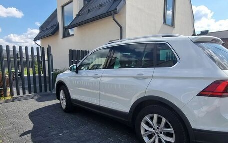 Volkswagen Tiguan II, 2020 год, 2 550 000 рублей, 6 фотография