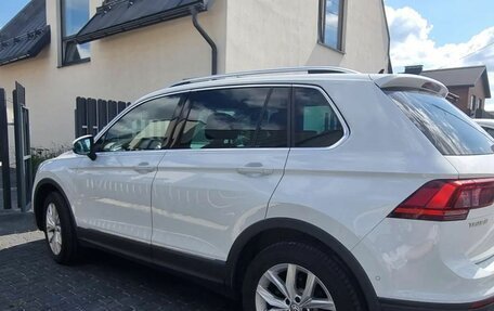 Volkswagen Tiguan II, 2020 год, 2 550 000 рублей, 7 фотография