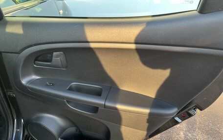 KIA Venga I, 2014 год, 1 050 000 рублей, 22 фотография