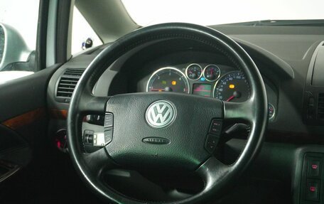 Volkswagen Sharan I рестайлинг, 2006 год, 450 000 рублей, 16 фотография