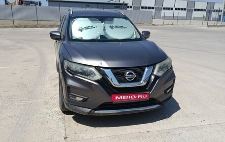 Nissan Rogue II, 2017 год, 1 890 000 рублей, 1 фотография