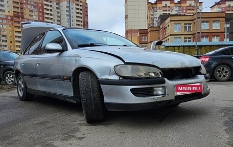 Opel Omega B, 1996 год, 170 000 рублей, 1 фотография