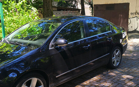 Volkswagen Passat B6, 2007 год, 750 000 рублей, 2 фотография