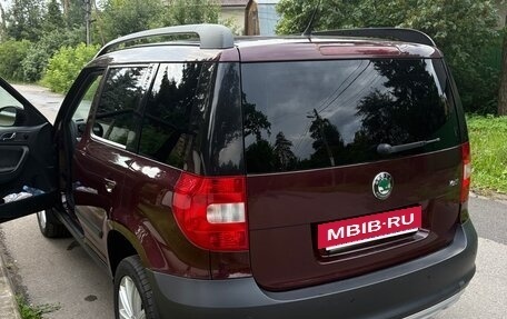 Skoda Yeti I рестайлинг, 2010 год, 650 000 рублей, 18 фотография