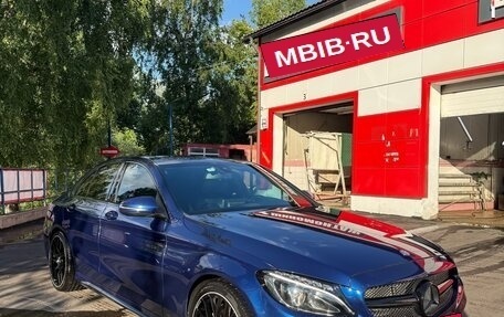 Mercedes-Benz C-Класс, 2015 год, 2 400 000 рублей, 31 фотография