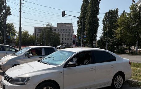 Volkswagen Jetta VI, 2013 год, 770 000 рублей, 6 фотография