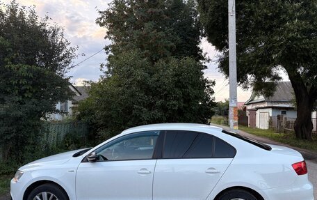 Volkswagen Jetta VI, 2013 год, 770 000 рублей, 11 фотография