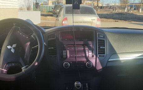 Mitsubishi Pajero IV, 2008 год, 1 350 000 рублей, 8 фотография