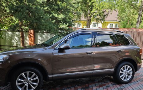 Volkswagen Touareg III, 2012 год, 2 960 000 рублей, 21 фотография