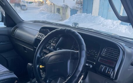 Isuzu Bighorn II, 1996 год, 1 250 000 рублей, 7 фотография