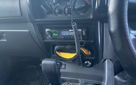 Isuzu Bighorn II, 1996 год, 1 250 000 рублей, 9 фотография